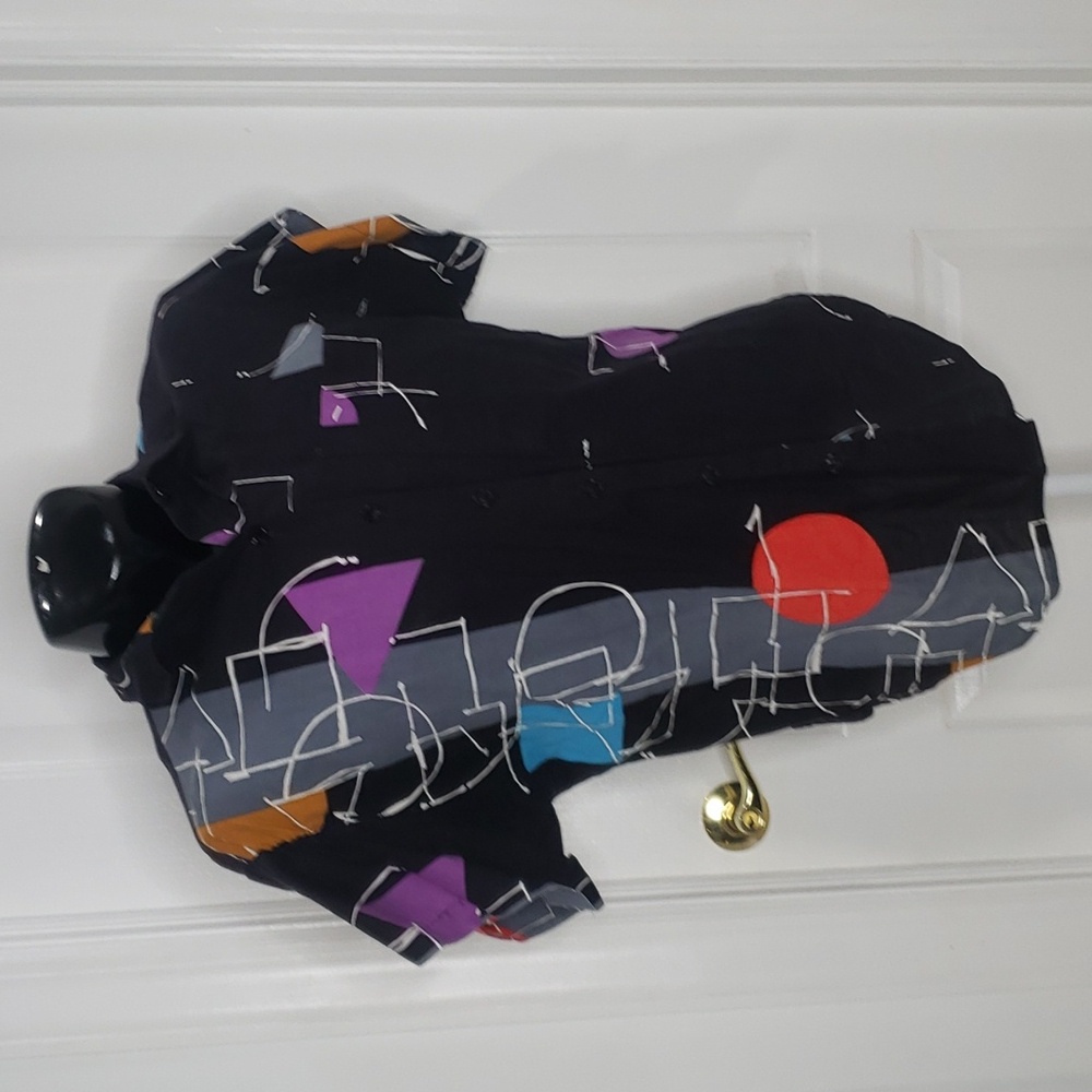 Venezia Asymmetrical Vintage 1980s 1990s Button Down Casual Friday Shirt Large